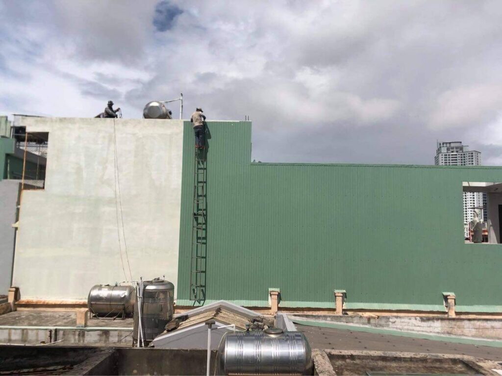 Đóng tôn chống thấm tại Hải Châu